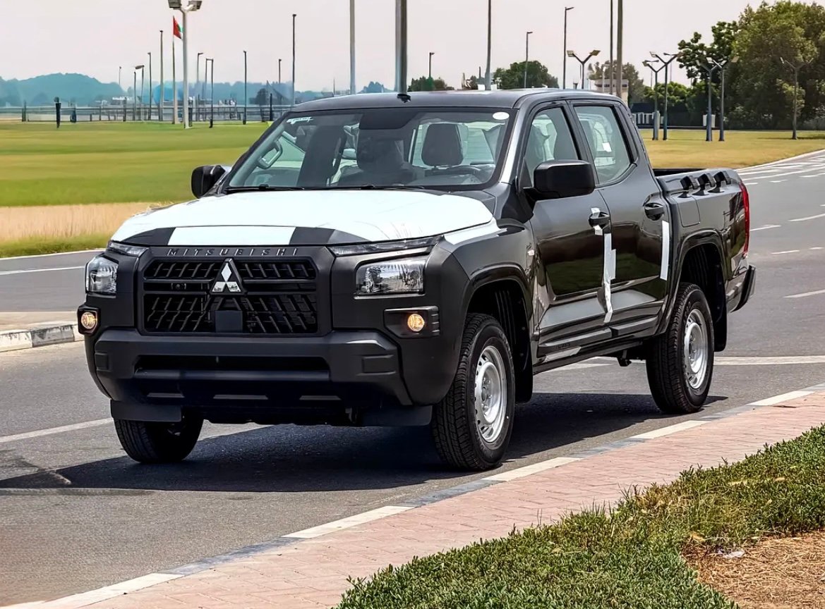 Mitsubishi L200 L200 GL 2.4L gasolina 4x4 MT