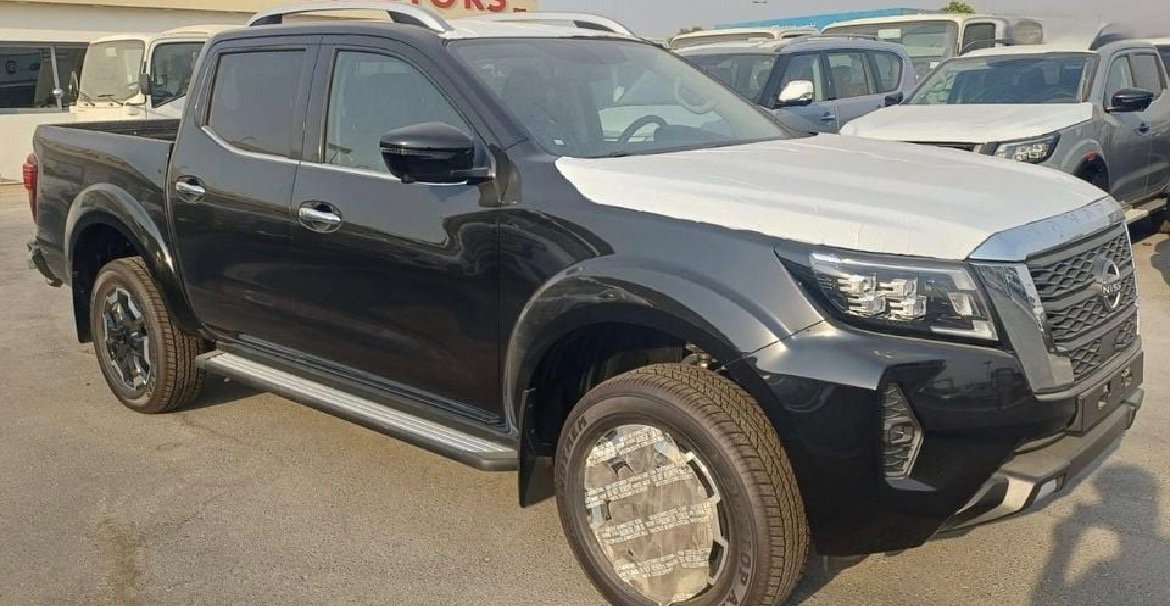 Nissan Navara Navara LE Plus 2.5L 4x4 gasolina MT