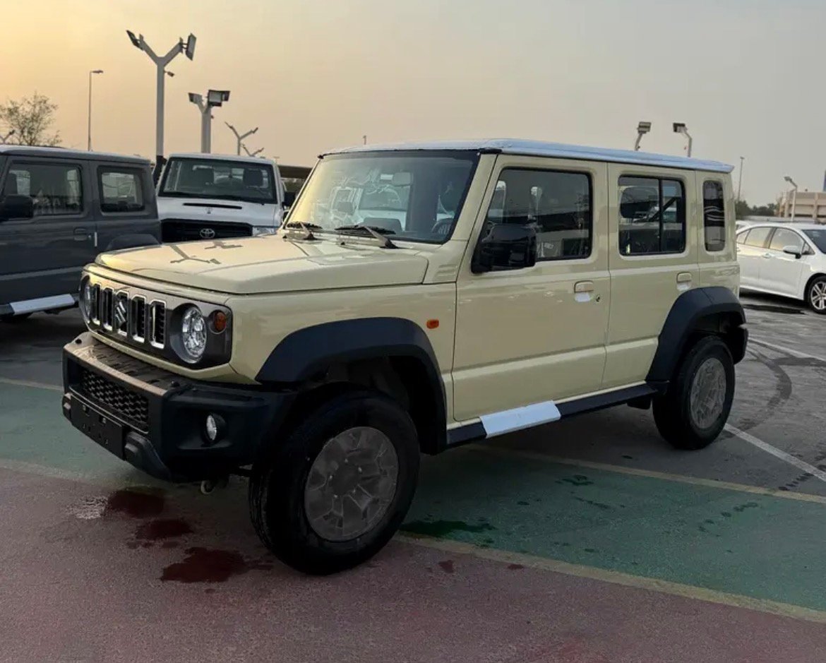 Suzuki Jimny Jimny GLX 4 door AT