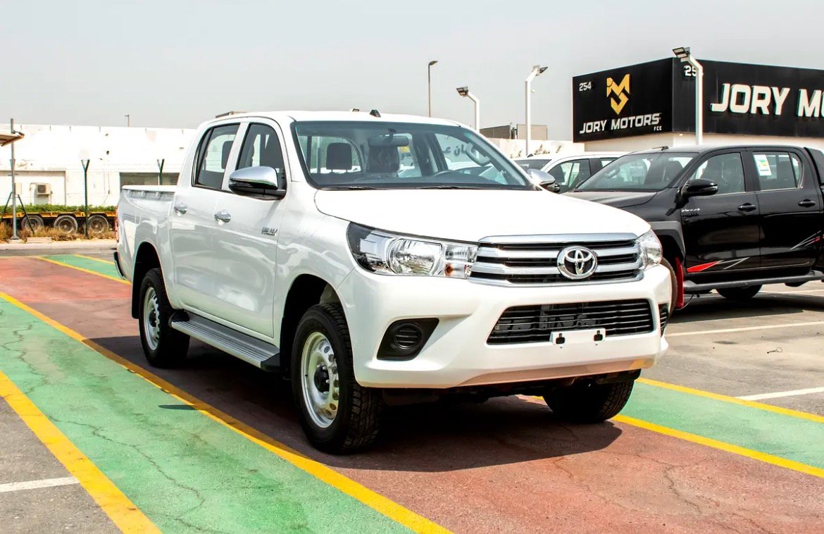 Toyota Hilux Hilux DLX 2.7 Gasoline AT 4x4 GCC