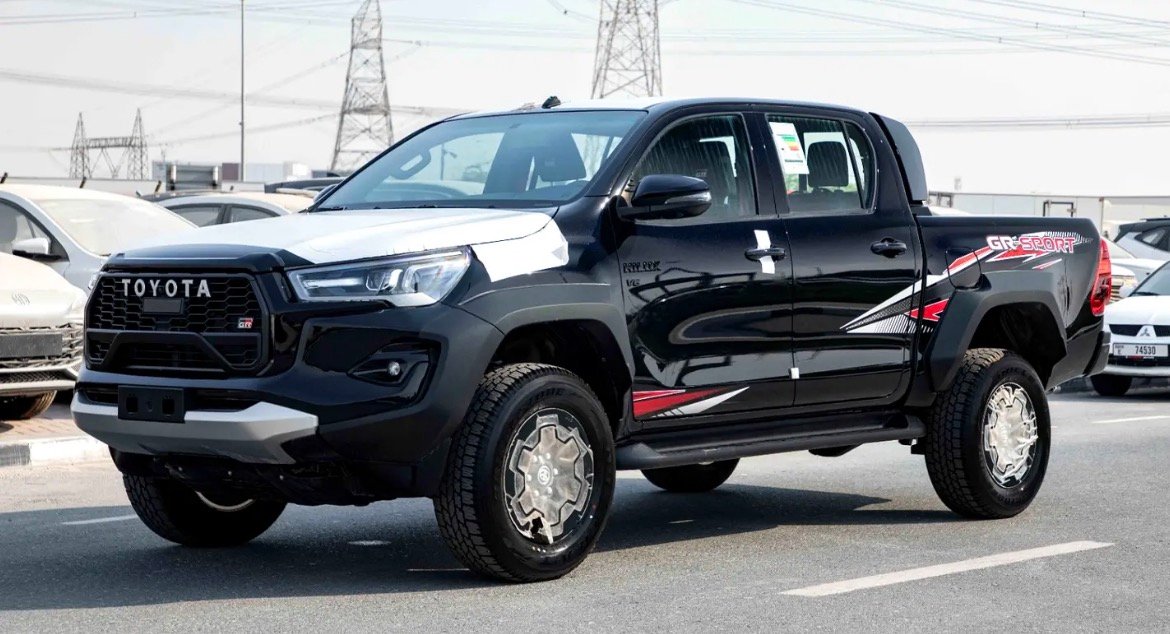Toyota Hilux Hilux GR Sport 4.0 V6 Gasoline AT 4x4 GCC